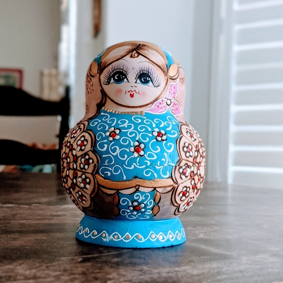 Russian Nesting Doll Central!-SOLD OUT - Picture 4 of 6